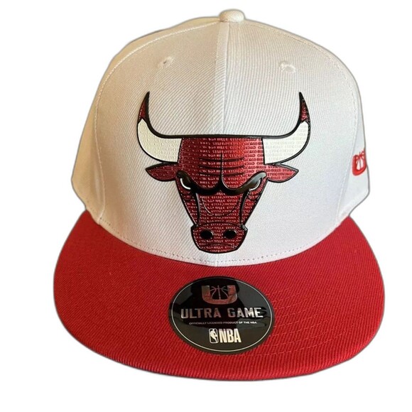 NBA CHICAGO BULLS SNAPBACK Hat FLAT BRIM CAP WHITE RED - Picture 1 of 8